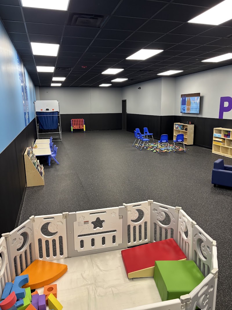 Crunch Fitness - East Henderson