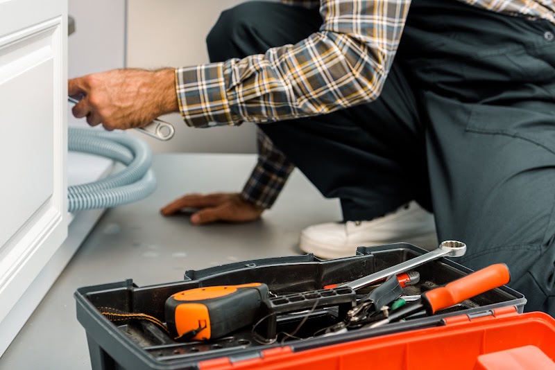 Henderson Plumbing & Drain