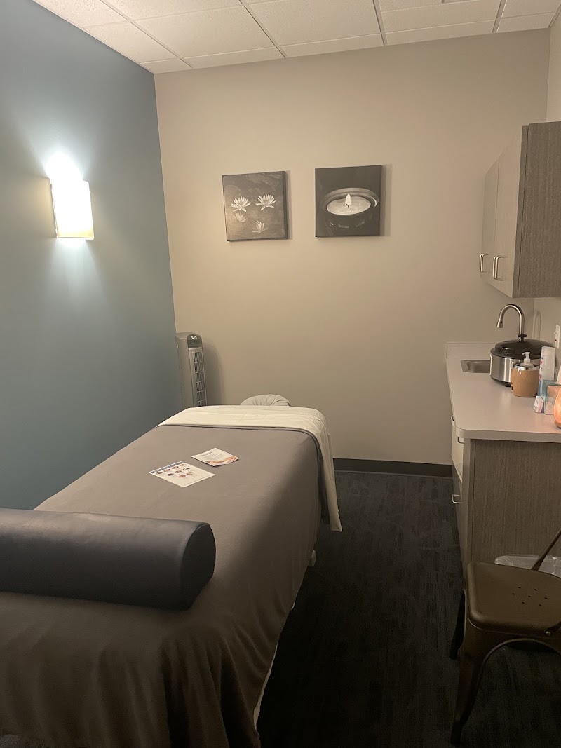 Hand & Stone Massage and Facial Spa